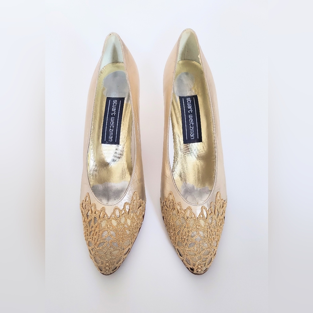 Stuart Weitzman Gold Beaded Lace Pump Heels Womens Size 8.5 AA